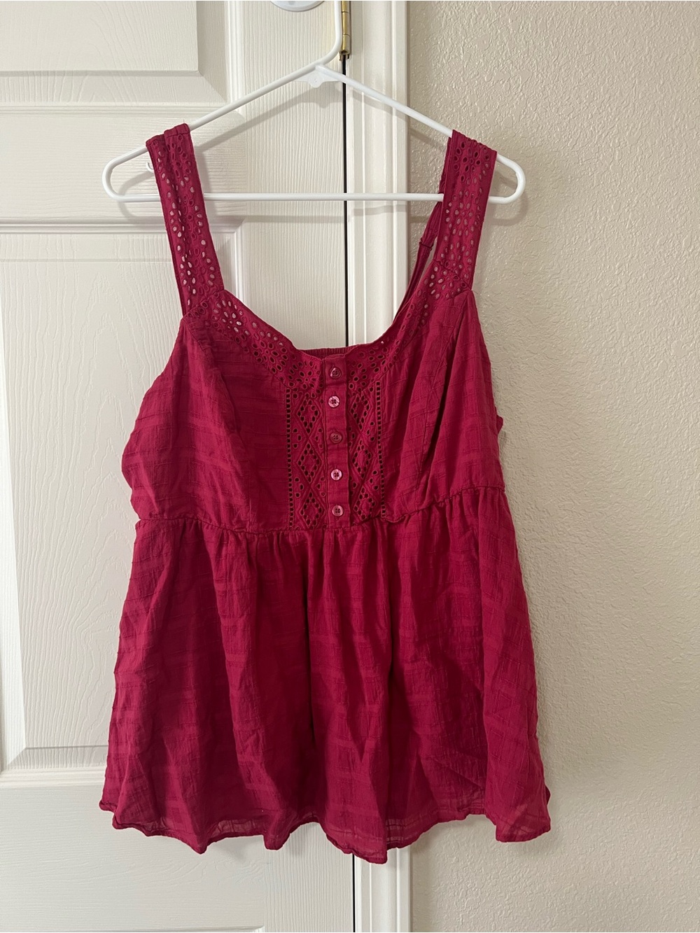 Torrid Size 1 Raspberry Eyelet Embroidered Babydoll Tank Top Cotton Boho